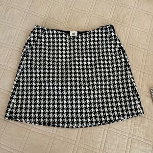 CAbi Black and White Houndstooth Mini Skirt